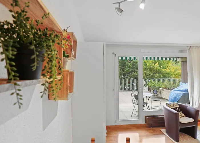 Appartamento Ouvert Avec Vue Paisible